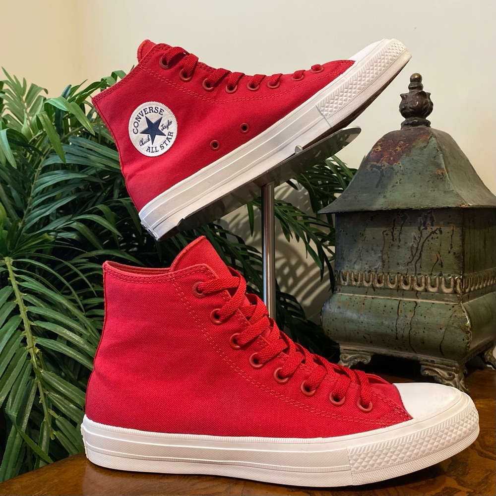 Converse Chuck Taylor II All Star High Tops